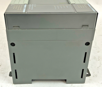 ALLEN BRADLEY 1747-L30A PROCESSOR UNIT 30 I/O SER.C FRN.6 240VAC 50/60HZ