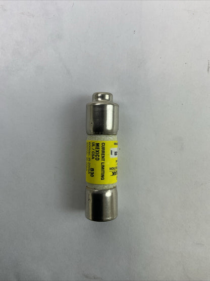 BUSSMANN LP-CC-30 600VAC 300VDC 30AMP LOW-PEAK TIME-DELAY FUSE (LOT OF 3)