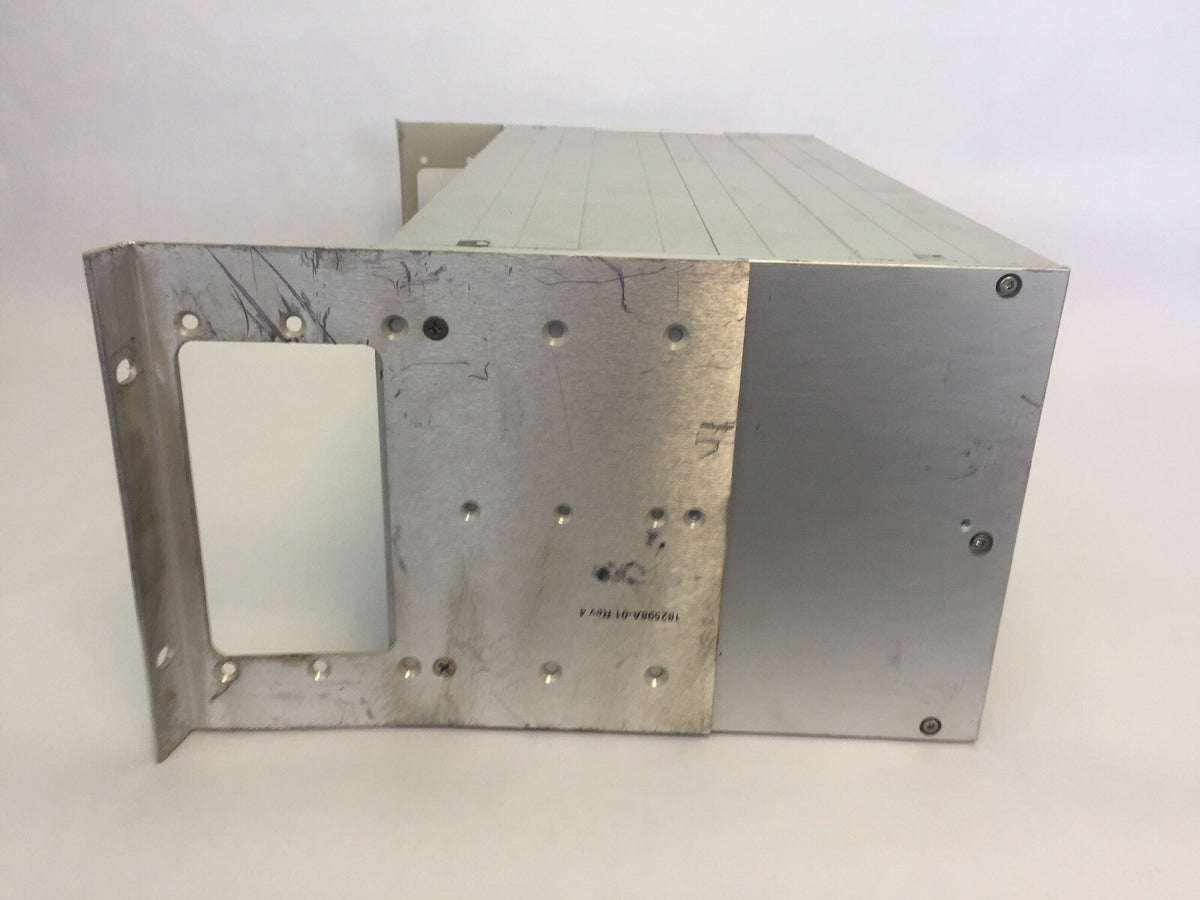 NATIONAL INSTRUMENTS SCXI-1001 12 SOLT CHASSIS 100/120/220/240VAC 1.25A/0.70A W/