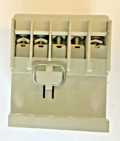 ALLEN BRADLEY 700-K22Z-*  CONTROL RELAY SER.B 600VAC 10A ****LOTOF2****