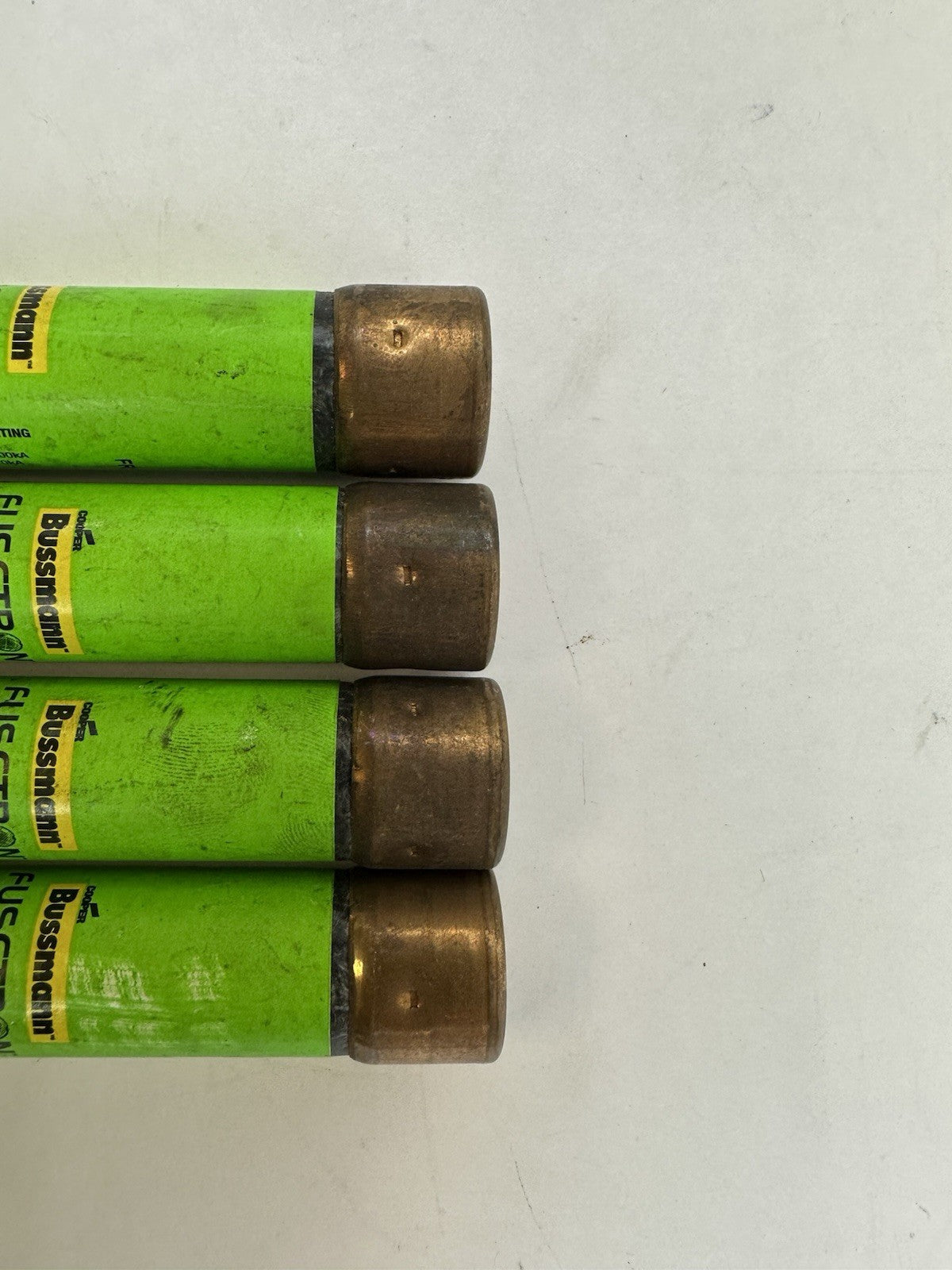 COOPER BUSSMANN FRS-R-3 3A FUSETRON TIME-DELAY CLASS RK5 600V FUSE LOT OF 4