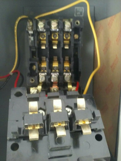 SQUARE D CLASS 8536 TYPE SBE2 8536-SBE2 DUST IGNITION PROOF ENCLOSURE START/STOP