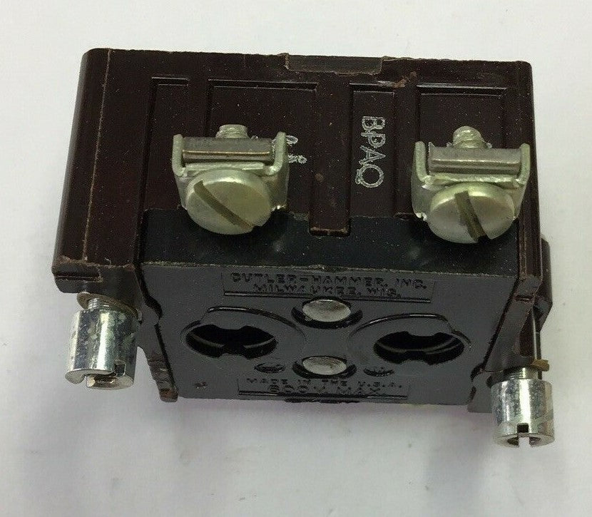 CUTLER HAMMER 10250T3 CONTACT BLOCK 600V  ***LOTOF2***