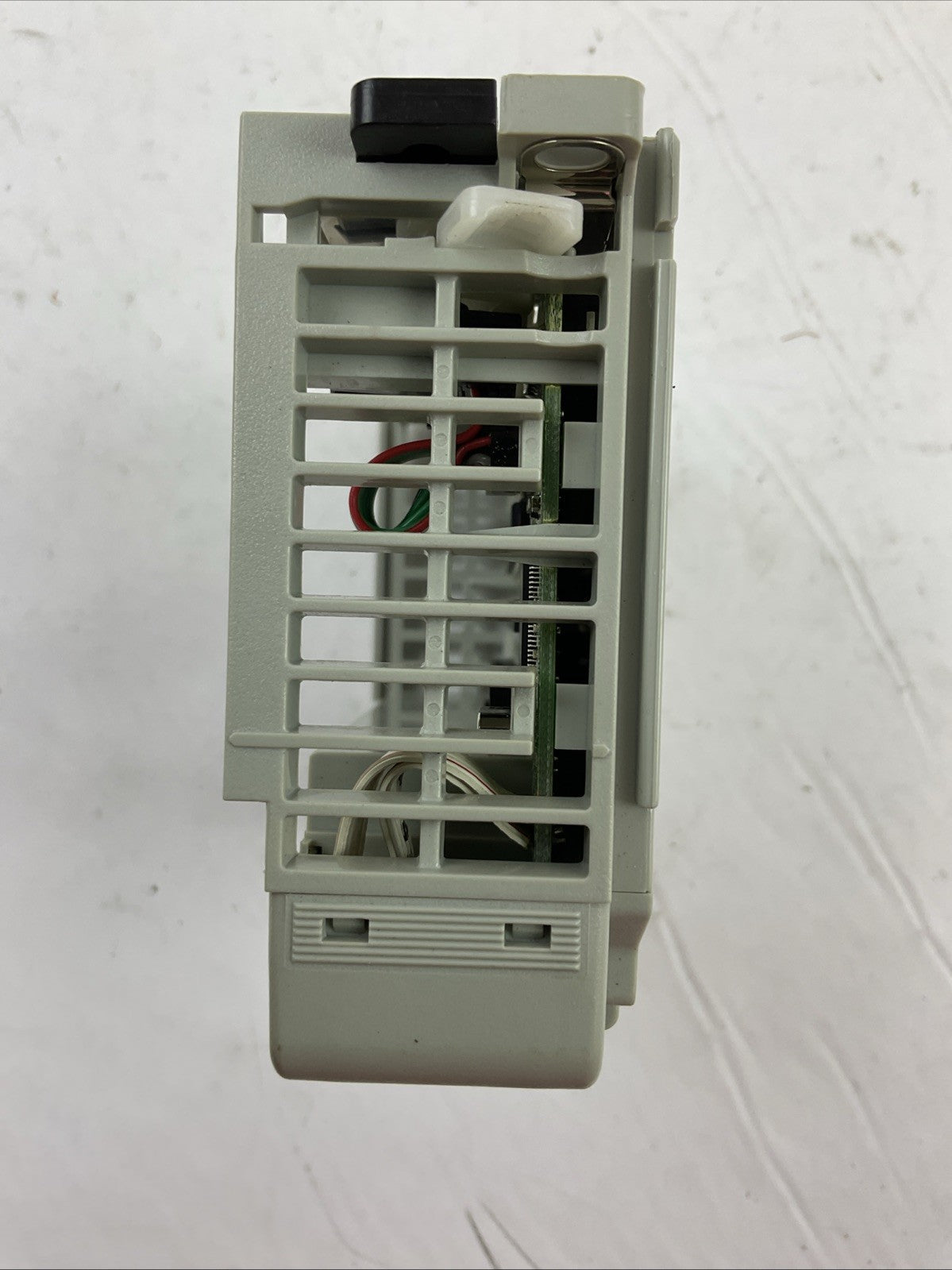 ALLEN BRADLEY 1769-OB16P SER B F/W REV 3.1 DIR/VER 10001246374/00 OUTPUT