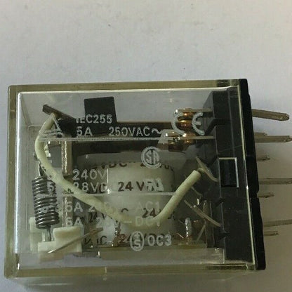 OMRON MY2N RELAY 100/110VAC 50/60HZ ***(LOTOF2)***