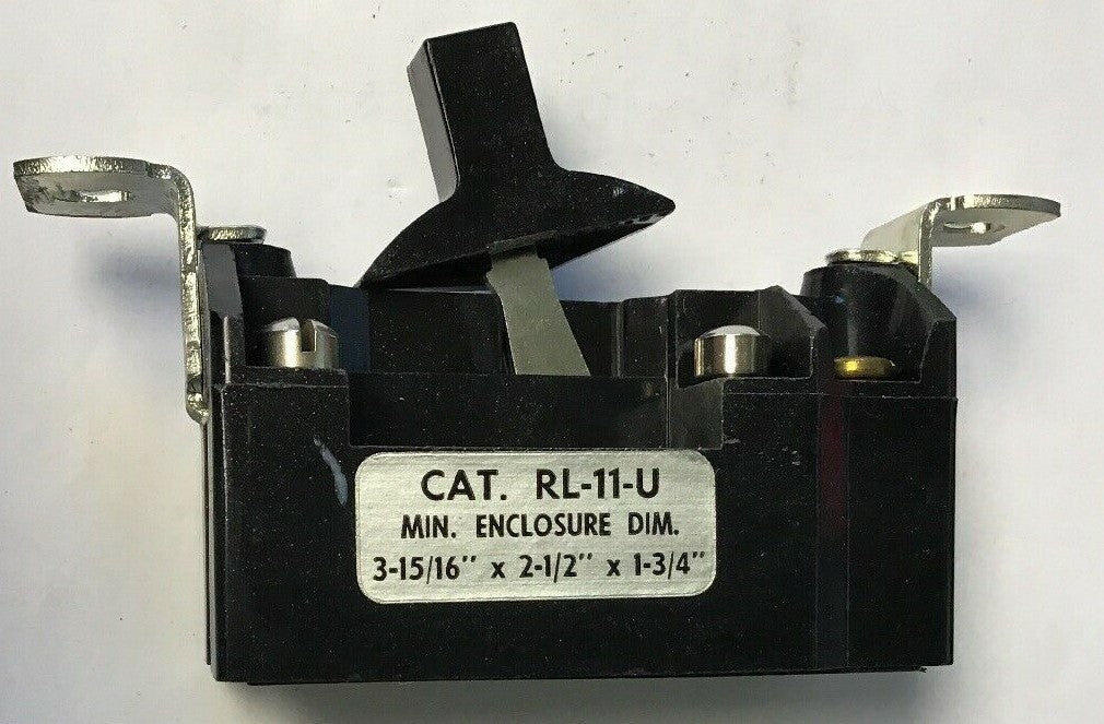 ARROW HART RL-11-U MAUAL STARTER TOGGLE OPERATED INDUSTRIAL CONTROL 115/230V