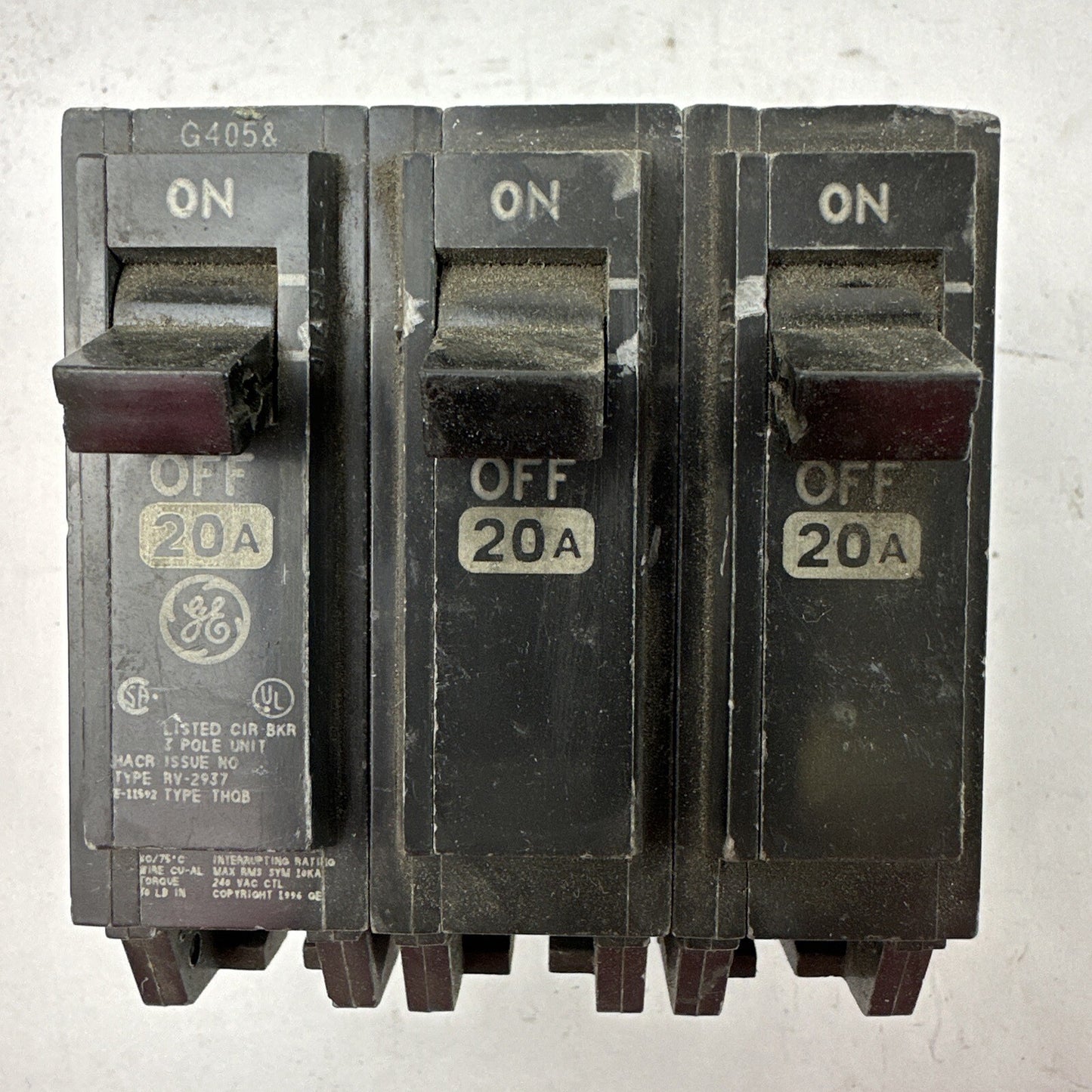 GE THQB32020 CIRCUIT BREAKER 20AMP 3POLE 240VAC
