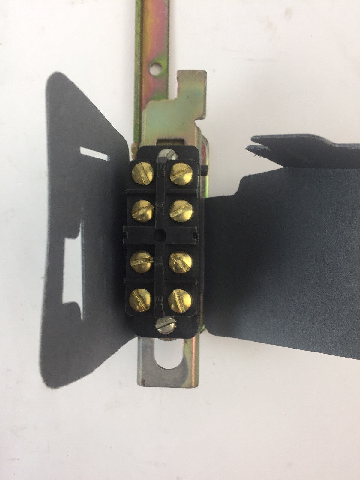 SQUARE D 9999 R-7 ELECTRICAL INTERLOCK FOR 30 & 60 AMP DISCONNECT