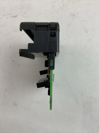 AUTOMATION DIRECT D2-08TD1 OUTPUT MODULE 12-24VDC