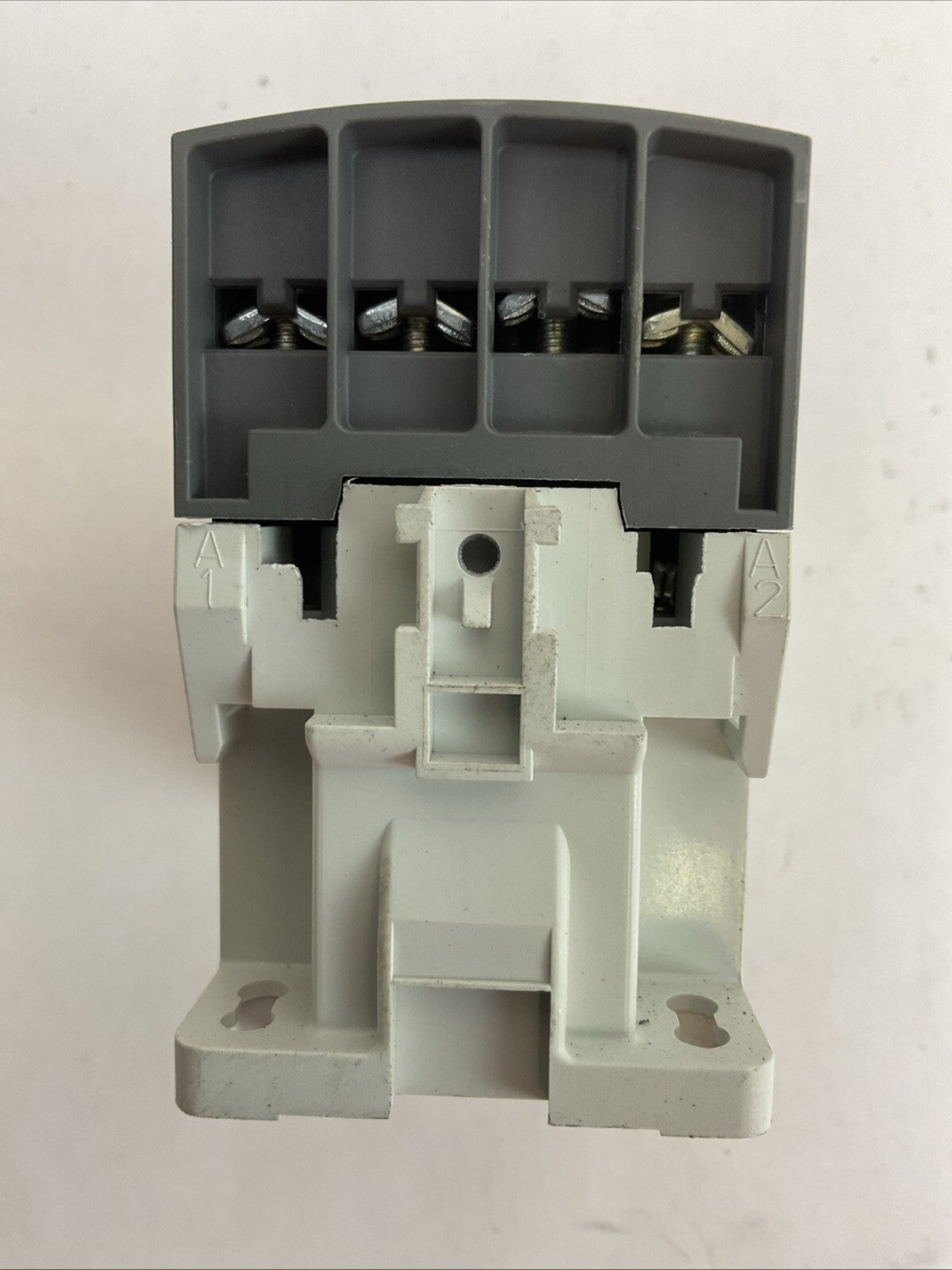 ABB AF09Z-30-01-21 CONTACTOR 600VAC 25A 3PH 7.5HP 24-60V 50/60HZ 20-60VDC