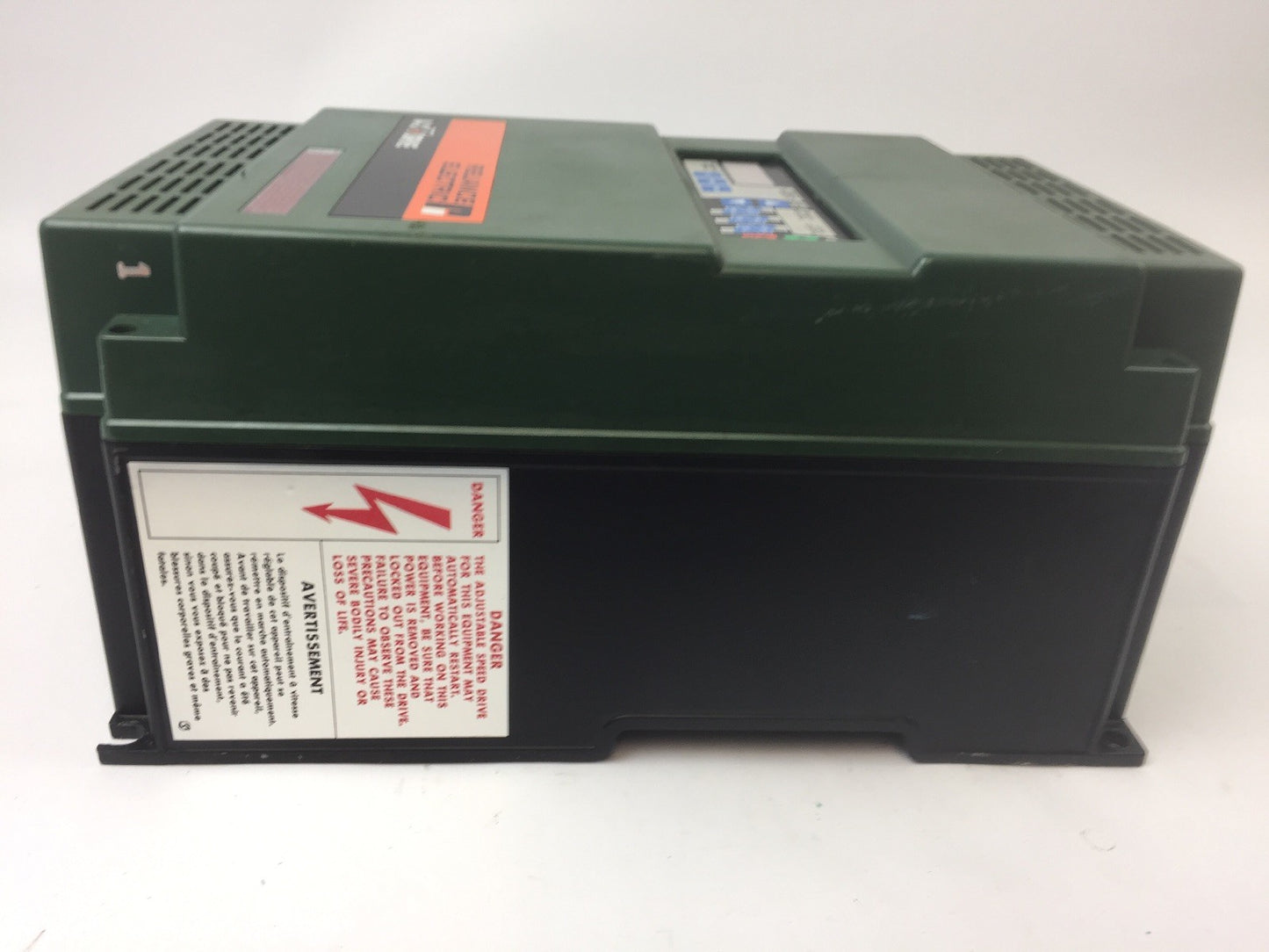 RELIANCE ELECTRIC 2GU41010 A-C V*S DRIVE GP-2000 460 VAC 11.3KVA 10 HP 3 PHASE