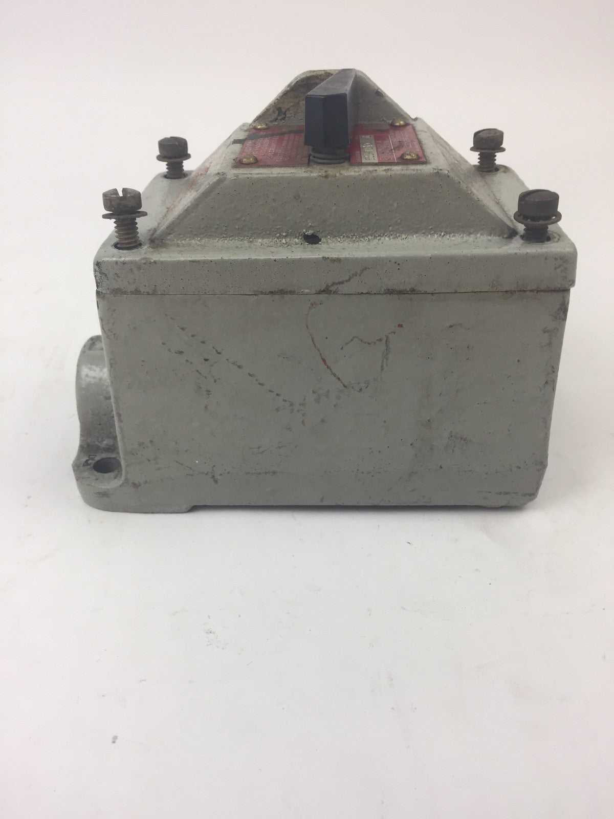 ALLEN BRADELY 600-TEX5 MANUAL STARTER SWITCH 1HP 115-230VAC 3/4HP 115-230VDC
