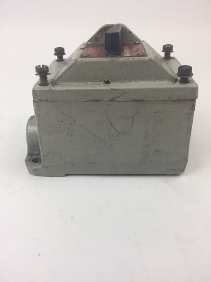 ALLEN BRADELY 600-TEX5 MANUAL STARTER SWITCH 1HP 115-230VAC 3/4HP 115-230VDC