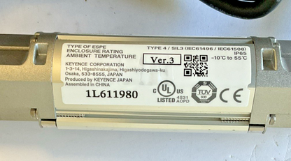 KEYENCE SL-V0H-T / SL-V08H-R  TRANSMITTER AND  RECIEVER 24VDC WITH CABLES