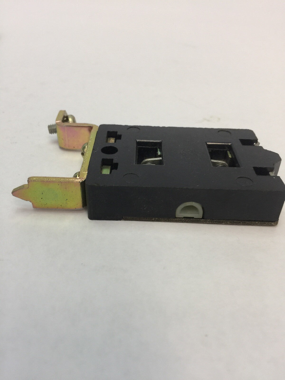 SQUARE D 9999 BC-1 ELECTRIC INTERLOCK 1 N.O. SIDE MTD FOR SIZE 0 & 1