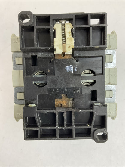 SIEMENS 3TF4422-0A CONTACTOR 600VAC 55A COIL 110V
