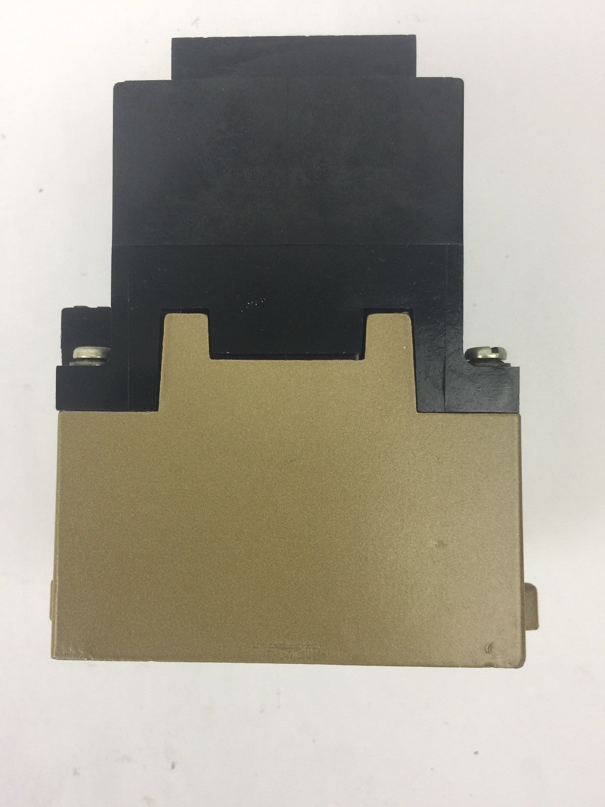 ALLEN BRADLEY 700-P200A4 AC RELAY SER A 460-480V 60HZ COIL