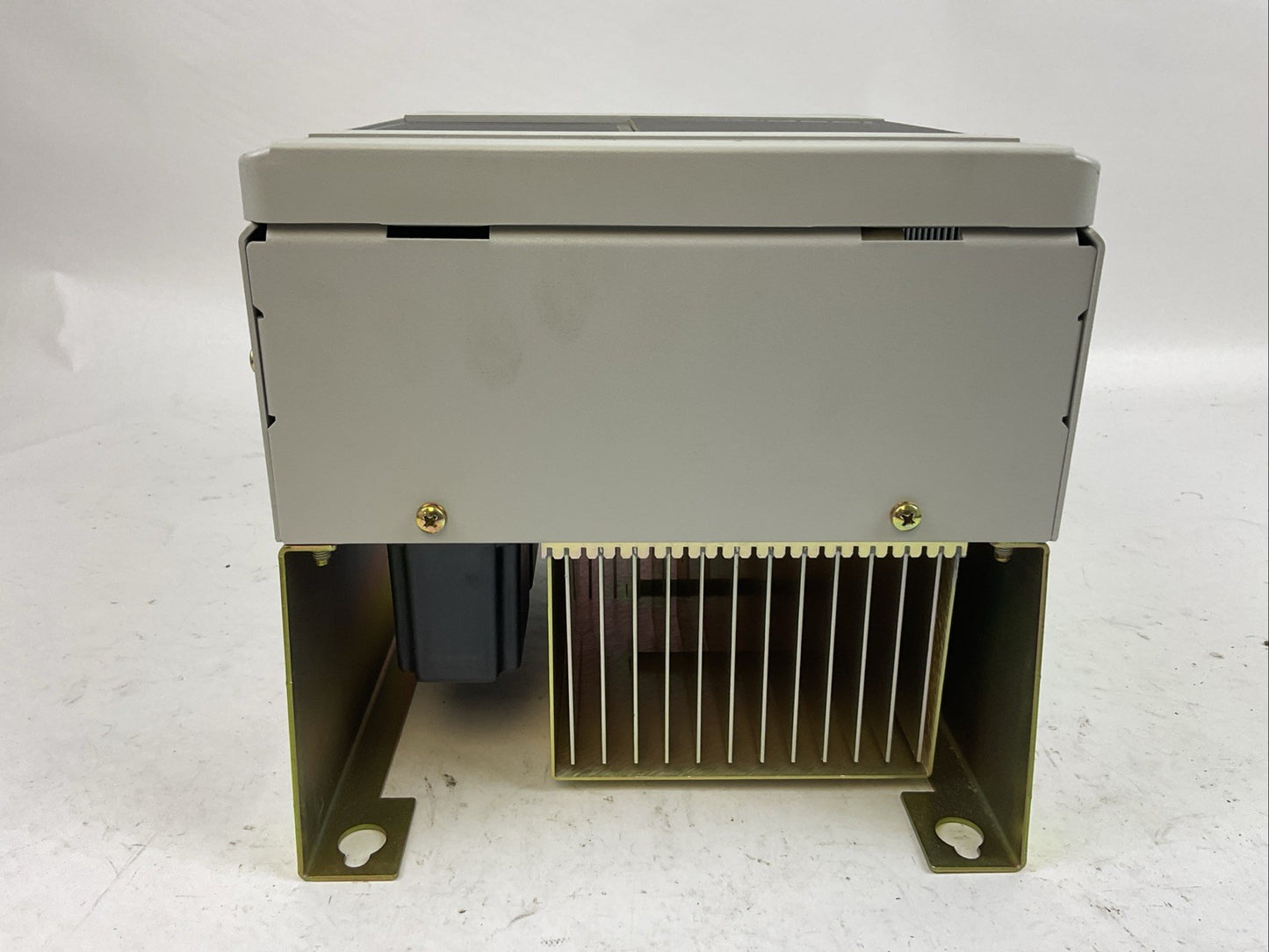 ALLEN BRADLEY 1336S-BRF50-AA-EN5 SER E 1336 PLUS SENSORLESS VECTOR DRIVE