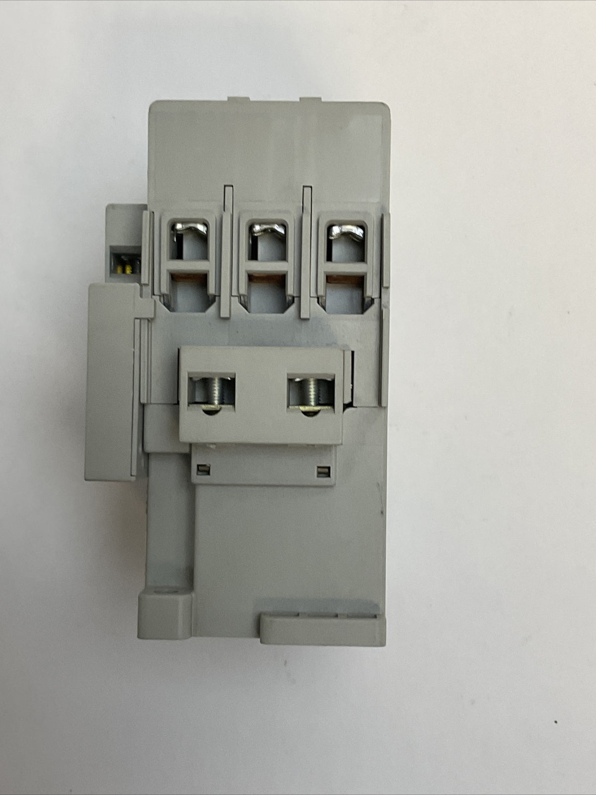 ALLEN BRADLEY 100-C30EJ01 CONTACTOR SER C 600VAC 55A 25HP 3PH COIL 24VDC