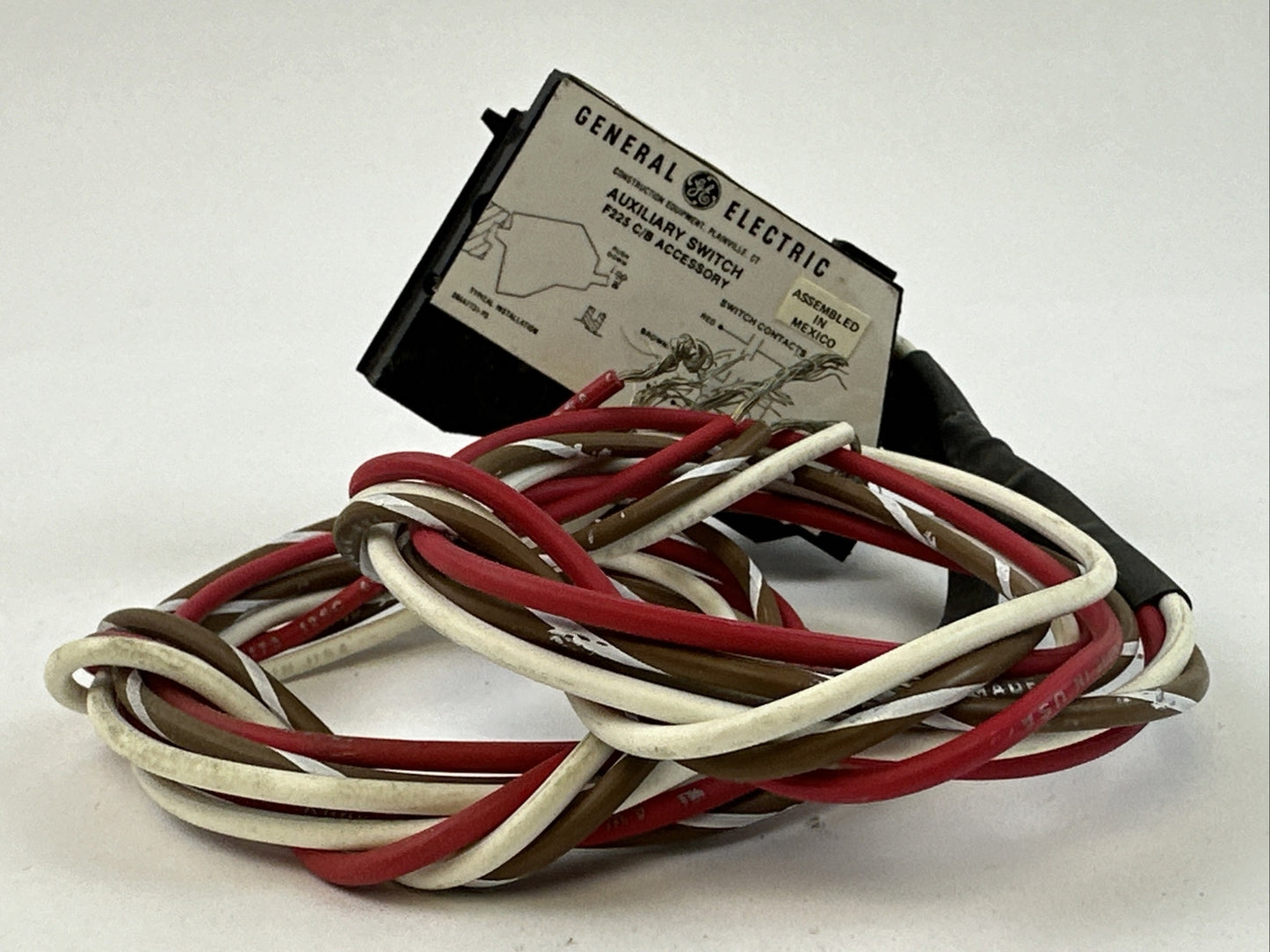 GE TFKASA2AB2 6A 240VAC 286A7734P22 AUXILIARY SWITCH F225 C/B ACCESSORY