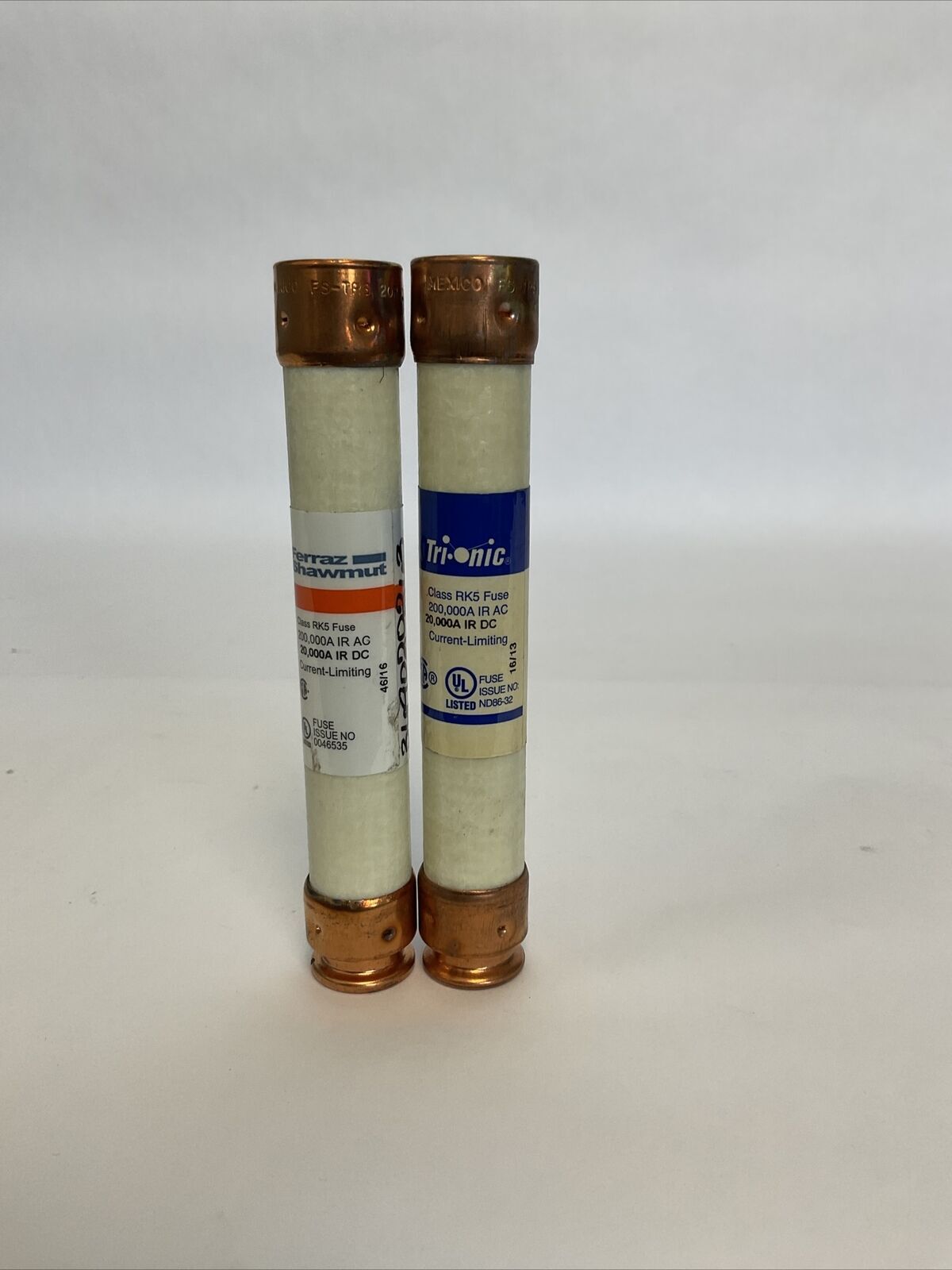 FERRAZ SHAWMUT TRS20R 20A 600VAC 300VDC TRI-ONIC FUSE DUAL ELEMENT (LOT OF 2)
