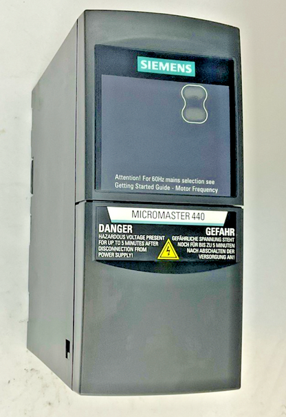 SIEMENS 6SE6440-2UC17-5AA1 MICROMASTER 440 DRIVE G02/2.20 550HZ 0.75KW