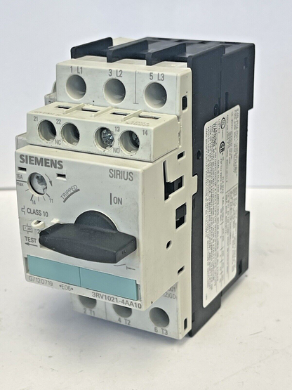 SIEMENS - 3RV1021-4AA10 - CIRCUIT BREAKER W/ 3RV1901-1E & 3RV1901-1C