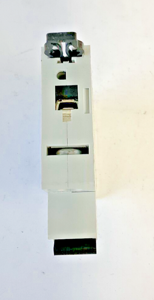 EATON FAZ-B3/1 CIRCUIT BREAKER 277V 48VDC CAT.A 1POLE***LOTOF5***