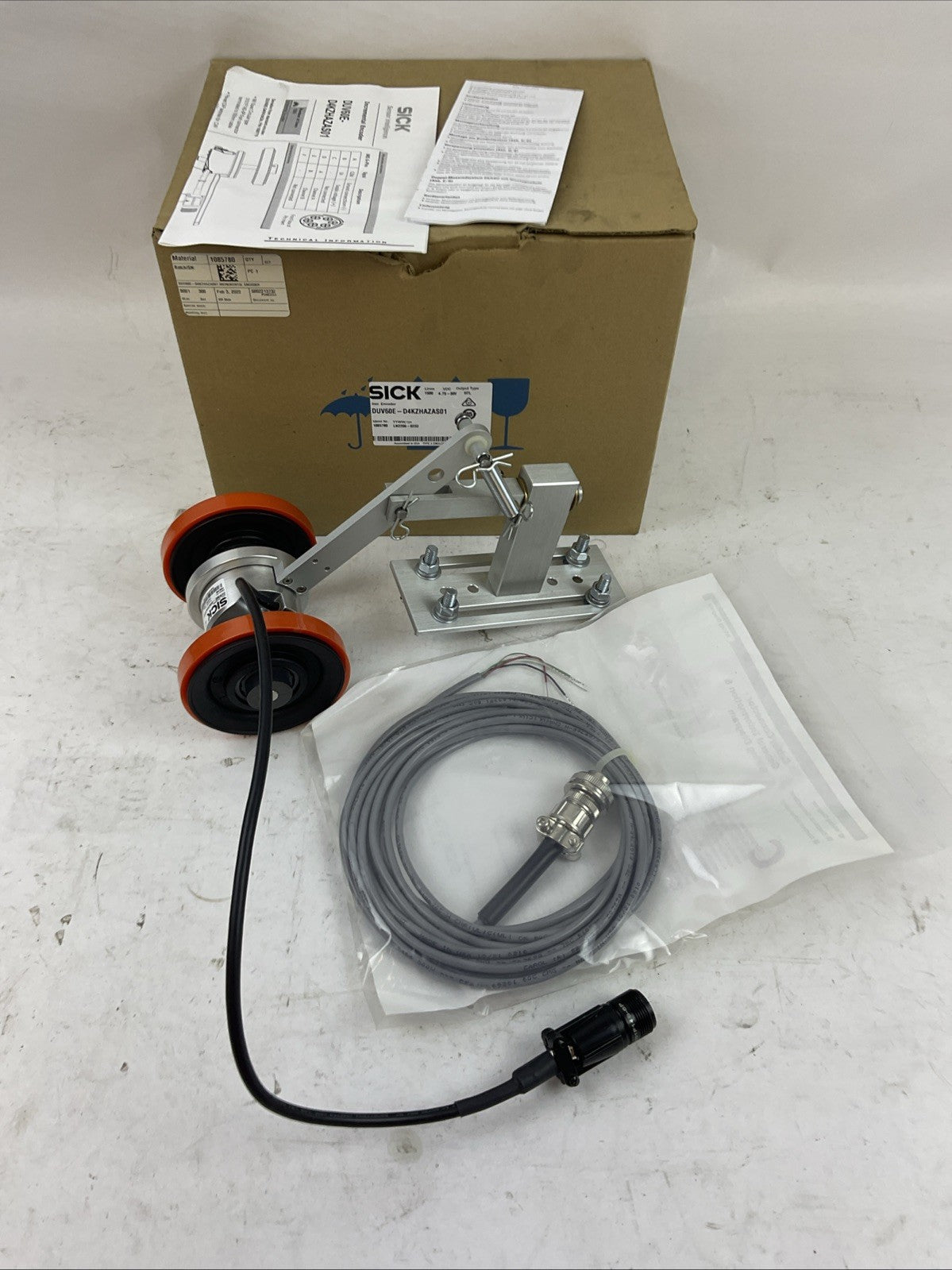 SICK DUV60E-D4KZHAZAS01 INCREMENTAL ENCODER 4.75-30VDC