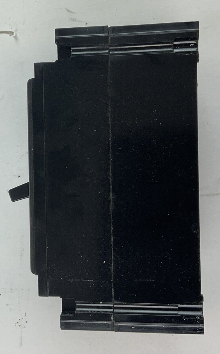FEDERAL PACIFIC NE234090 CIRCUIT BREAKER 3POLE 90A 240VAC 125/250VDC