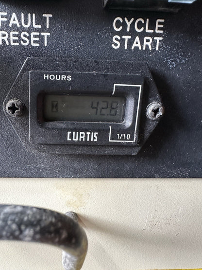 FANUC M710iC/70 ROBOT FOUNDRY PRO & R30iB CONTROLLER **ONLY 42 HOURS!!!**
