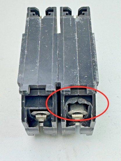 GE - THQL2100 - COMMON TRIP CIRCUIT BREAKER - 2 POLE, 100 A, 240 VAC **READ DES.
