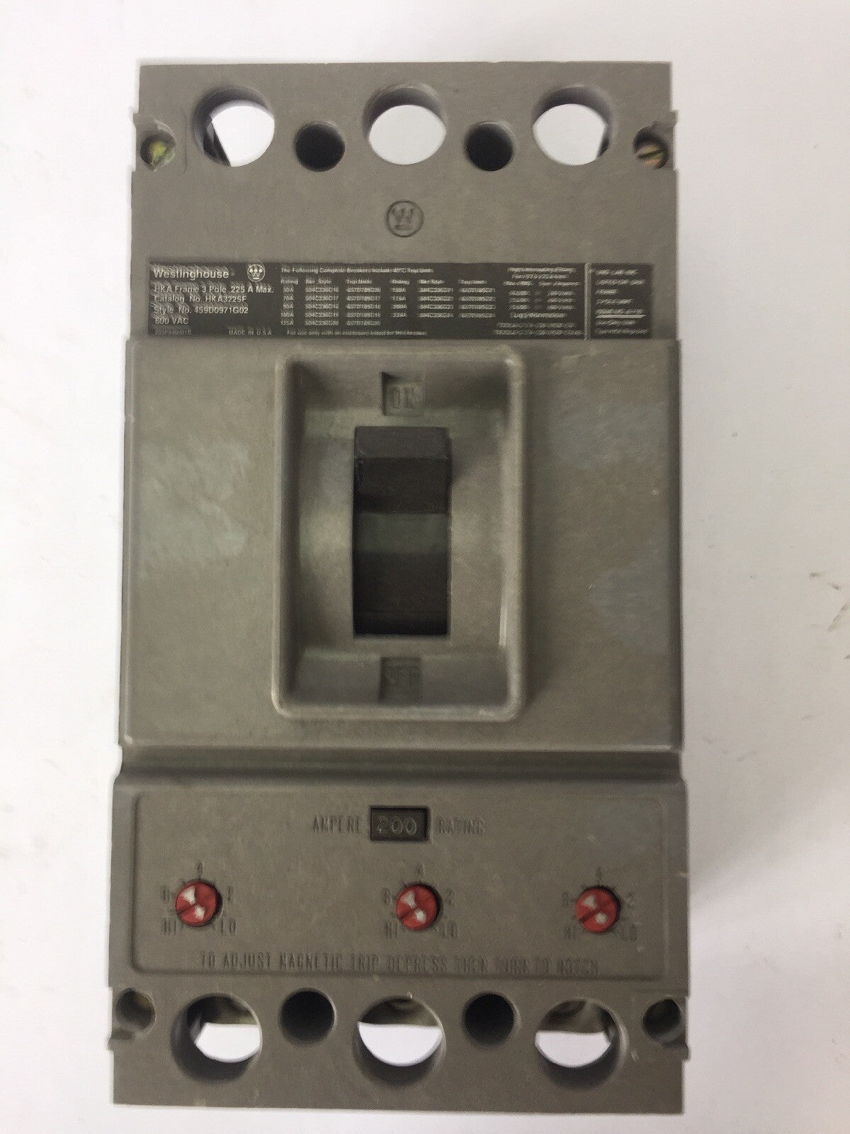 WESTINGHOUSE HKA3225F CIRCUIT BREAKER 600VAC 225A 3 POLE TRIP UNIT 200A