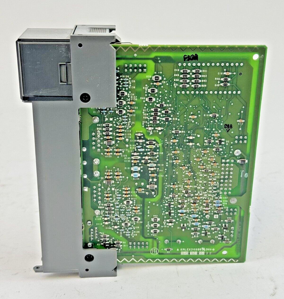 ALLEN-BRADLEY - 1746-BAS SER. C FRN: 6 - SLC 500 BASIC MODULE *NO DOOR*