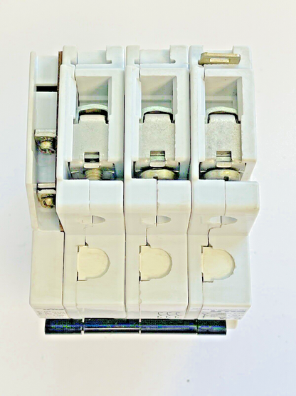 FUJI - CP6 3DU2 -2A MANUAL MOTOR CONTROLLER - 480/277 VAC & CP6 H1U AUX CONTACT