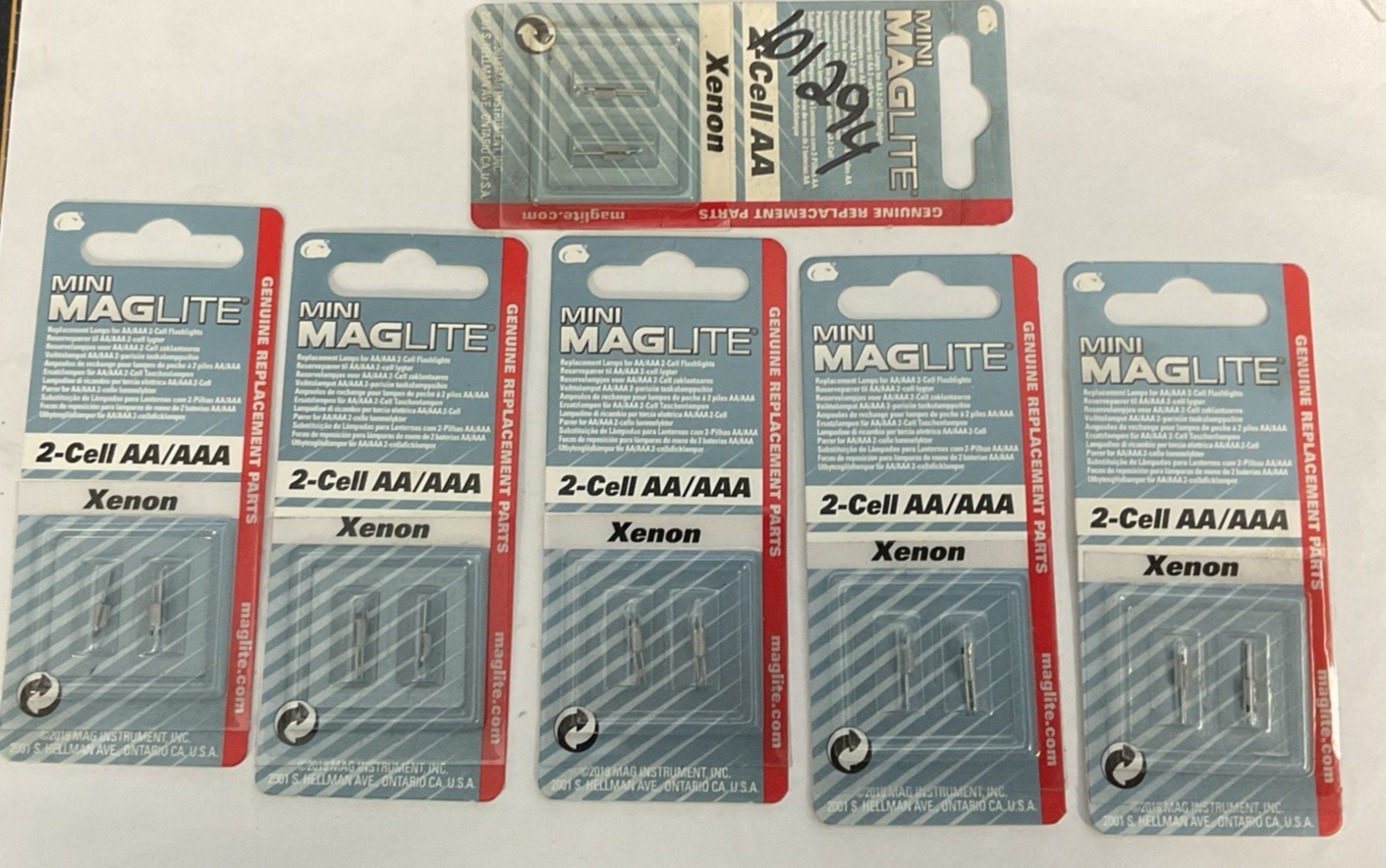 MAGLIGHT LM2A001L MINI MAGLIGHT BULB PACK OF 2*****LOTOF6****