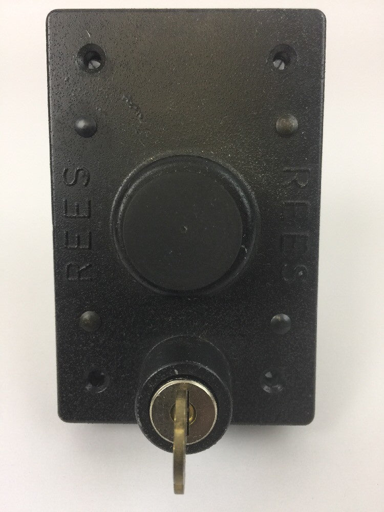REES 01920-001 KEYED CONTROL UNIT PUSH BUTTON HEAVY DUTY 600 VAC 250 VDC MAX