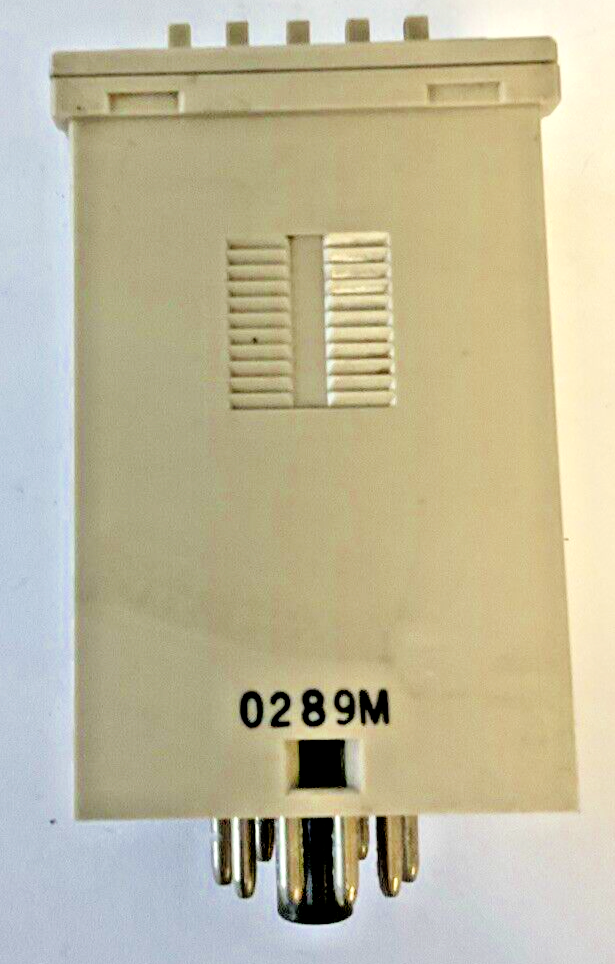 OMRON H3CA-A TIMER RELAY 250VAC 50/60HZ