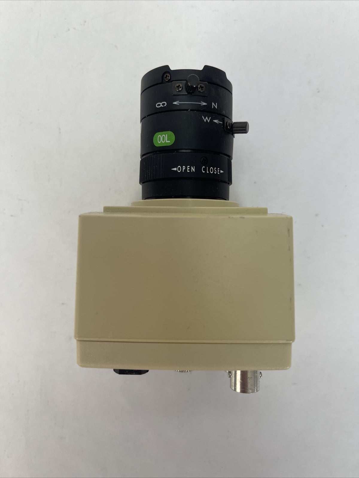 VIDEOLOGY 20A718 SECURITY CAMERA 24VAC 3.5-8mm 1:1.4 1/3"