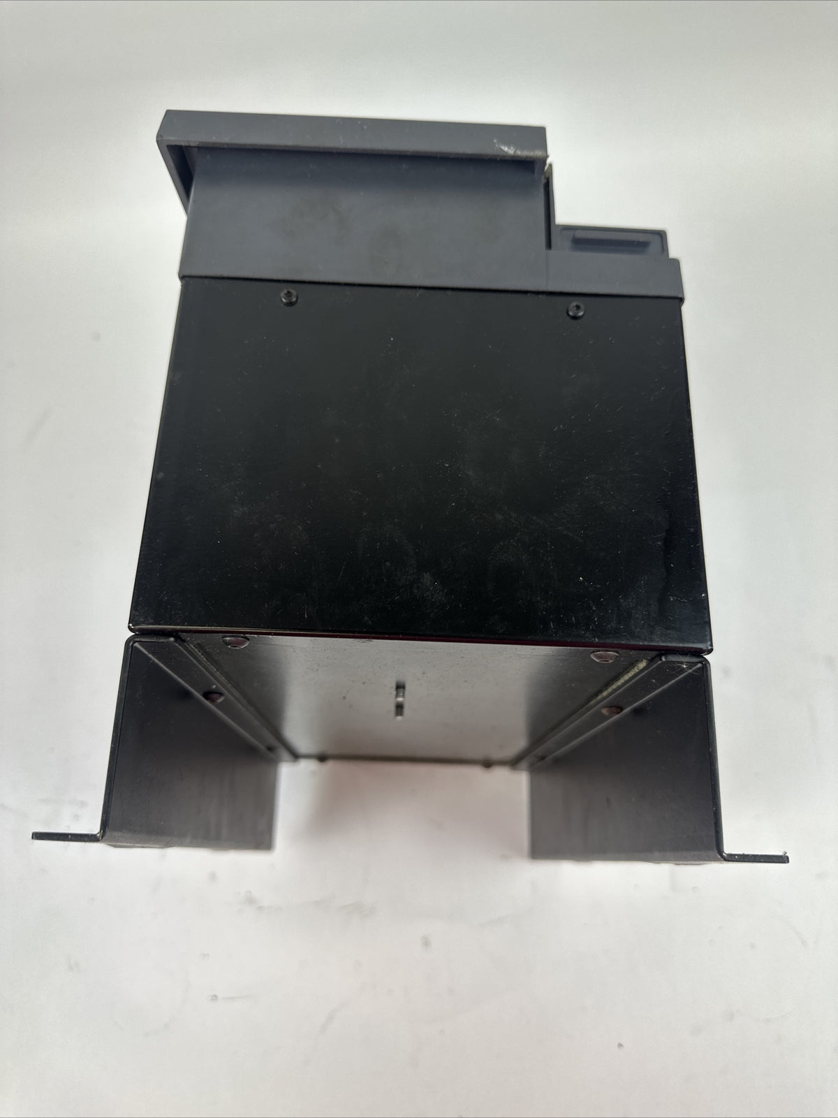 INGERSOLL RAND IC12M1A1AWS INSIGHT IC CONTROLLER 230VAC 8A 120VAC 16A 50/60HZ