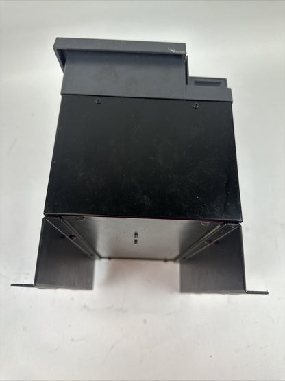 INGERSOLL RAND IC12M1A1AWS INSIGHT IC CONTROLLER 230VAC 8A 120VAC 16A 50/60HZ