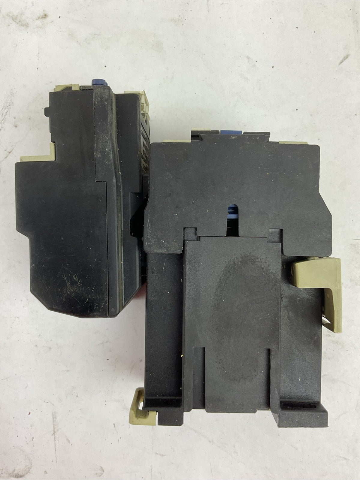 TELEMECANIQUE STARTER LP1D0910 CONTACTOR 24VDC COIL LR2D1307 RELAY 1.6-2.5A