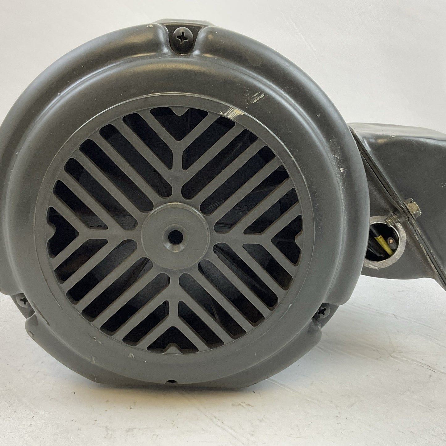 NIDEC U1E1D ELECTRIC MOTOR S402 3470RPM 1HP 208-230/460V 3PH TYPE FUT