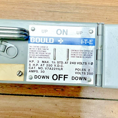I-T-E V7A2211LR  VACU-BREAK FUSIBLE PANELBOARD SWITCH 250V, 30A