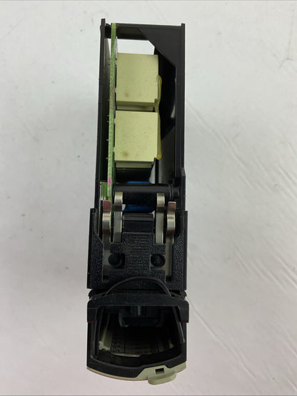 ALLEN BRADLEY 1756-OW16I SER A FW 3.003 CONTOLLOGIX 16 PT DIGITAL RELAY MODULE