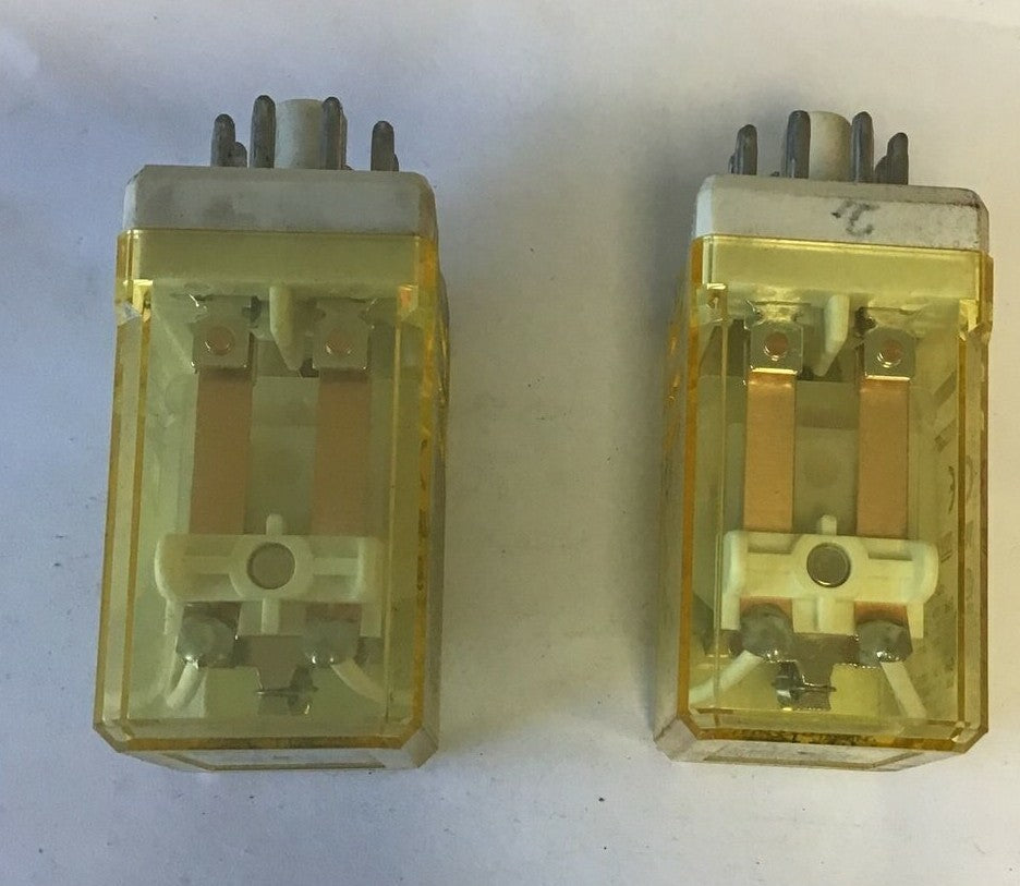 IDEC RR2P-U RELAY 110VDC ***LOTOF2***