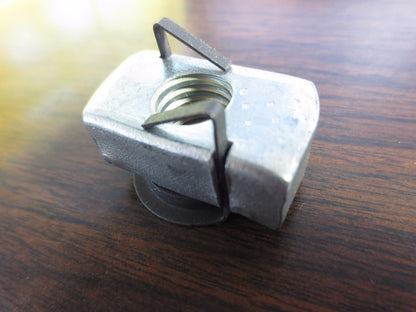 COOPER B-LINE TN225ZN(1/2) TWIRL NUT 1/2-13 STEEL ZINC-PLATED NEW SURPLUS LOT/34