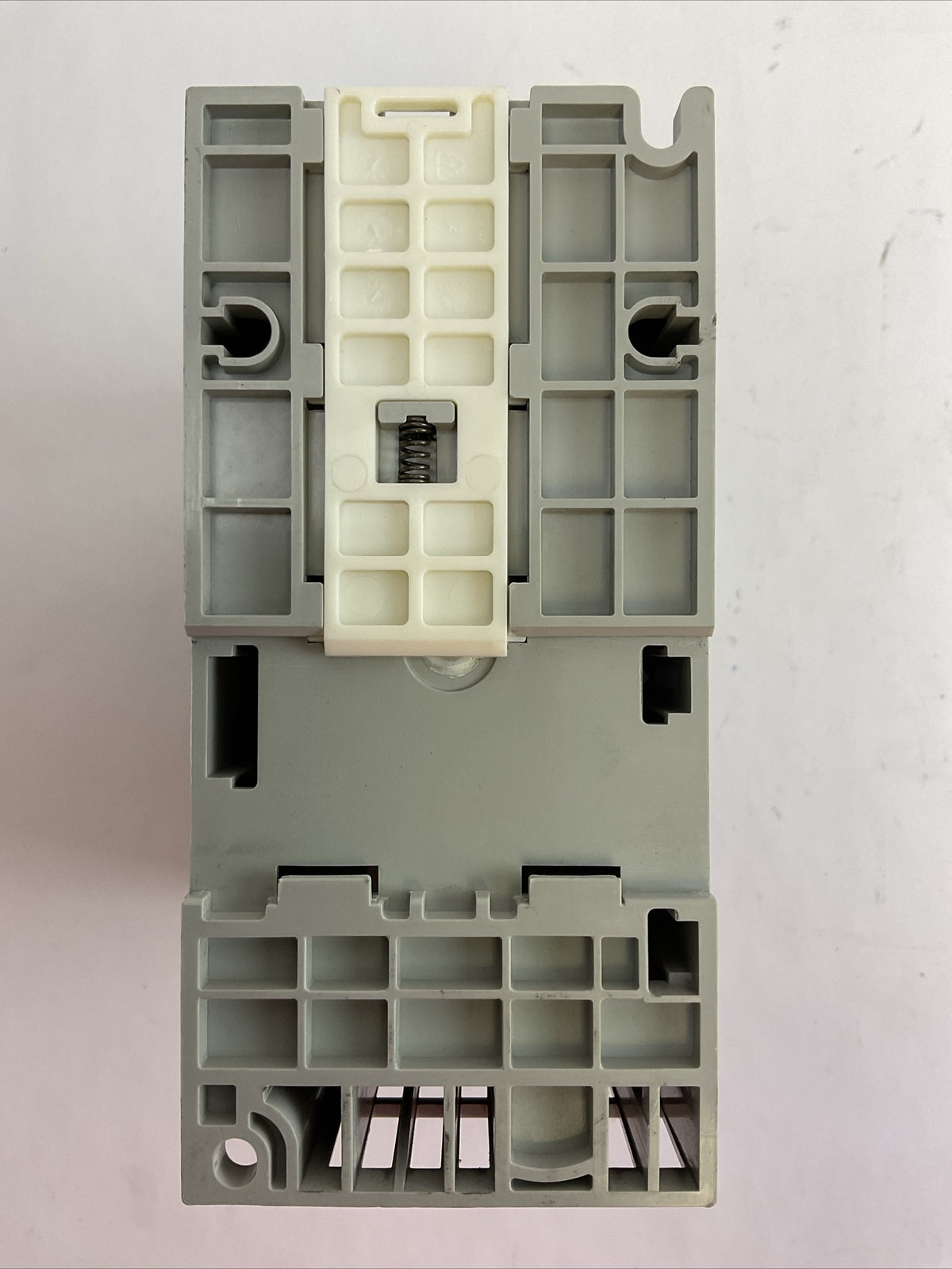 ALLEN BRADLEY 25B-D1P4N114 AC DRIVE FRN 5.001 OUTPUT 0-460VAC SER A