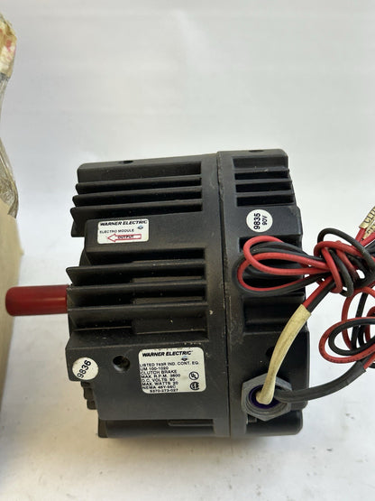WARNER ELECTRIC UM 100-1020 CLUTCH BRAKE 90VC NEMA 48Y/56C 3600 RPM 5370-273-027