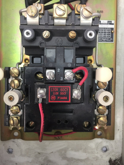 ALLEN BRADLEY 872239 COMBINATION STARTER 550V 10HP 3PH SIZE 1 BREAKER 3A